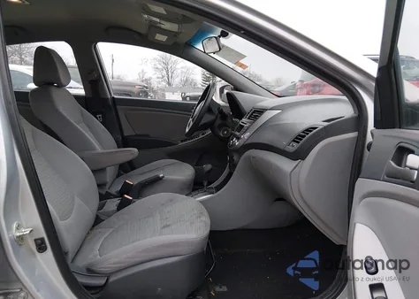 2015 Hyundai Accent Gls z USA, uszkodzony, nr VIN KMHCT4AE5FU792200